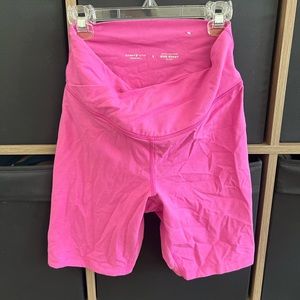 OLD NAVY PINK BIKER SHORT